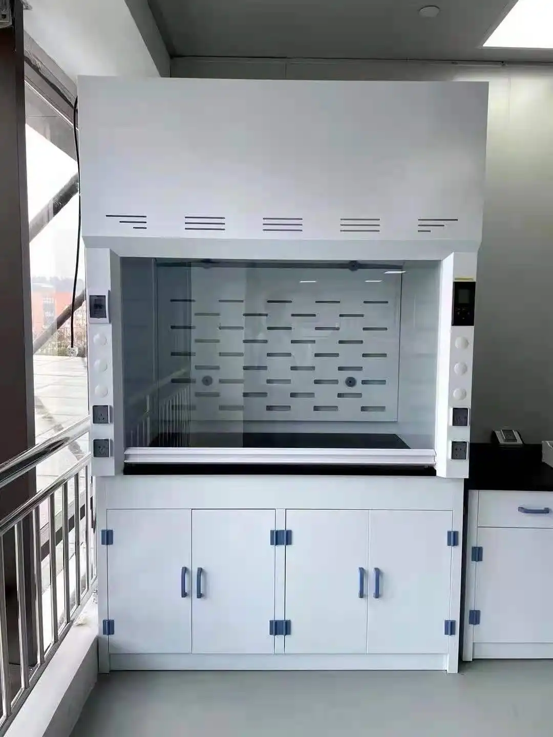 What Industries Commonly Use Polypropylene Fume Hoods?